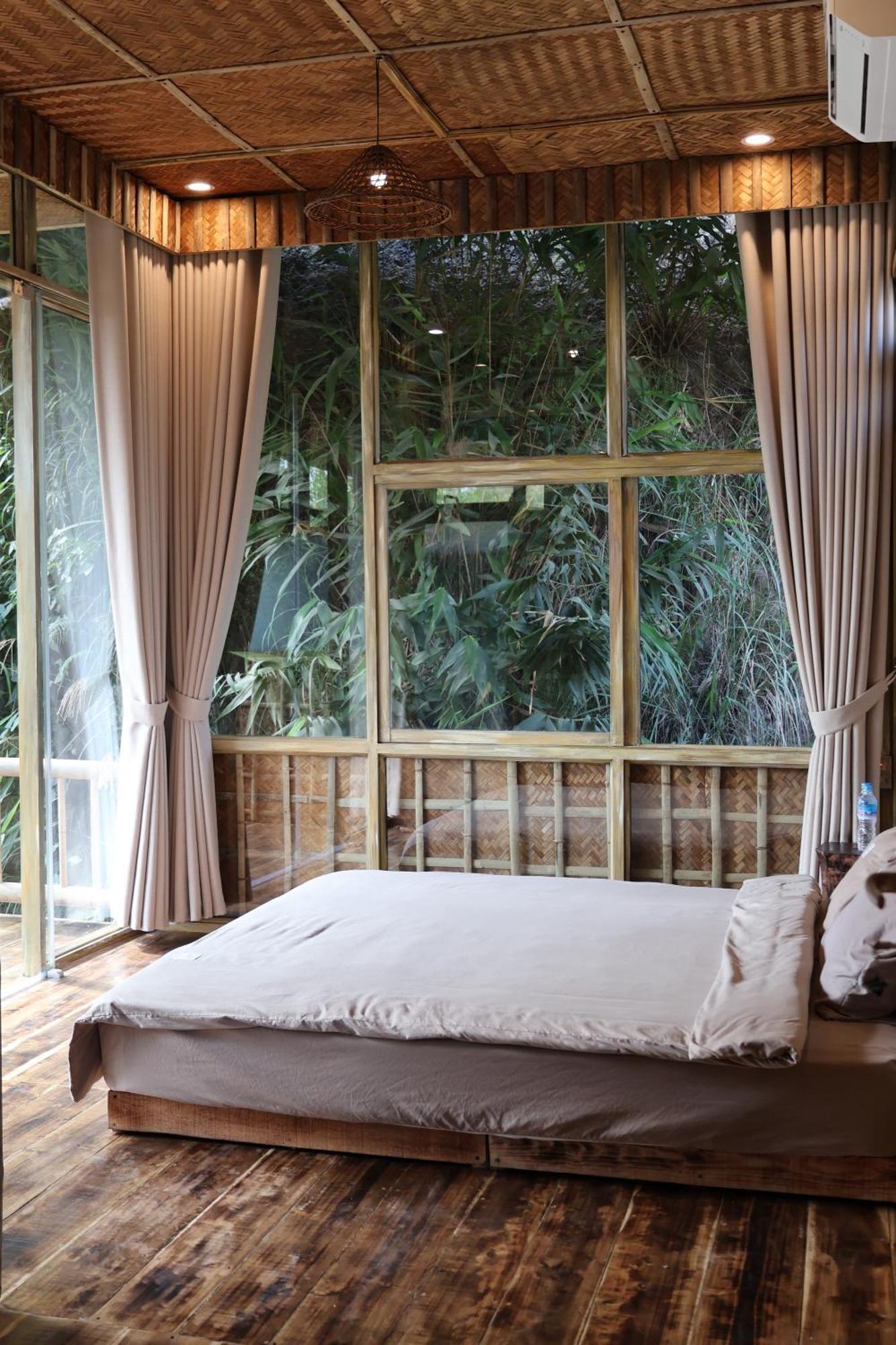 Dinh Gia Trang - Homestay & Coffee The Ruong Exterior photo